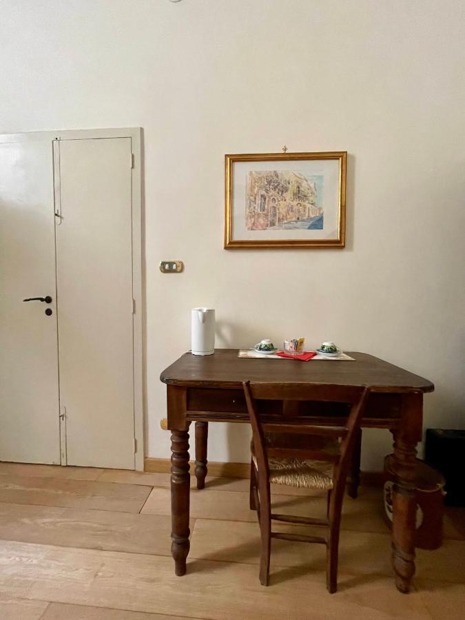 4 Balconi Rooms- Dimora Arditi B&B Лечче Экстерьер фото